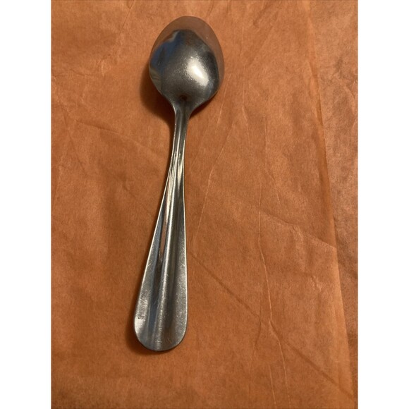 International Silver SMITHFIELD Stainless Steel Solid Teaspoon Spoon - Picture 4 of 5